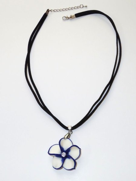 画像1: ハワイアン アクセサリー カラフル プリメリアネックレス ネックレス全長４３cm ホワイト・ブルー (1)