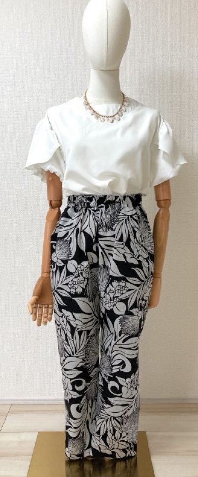 画像1: ハワイアン ファブリック シャーリングテーパードパンツ レフア柄 ブラック