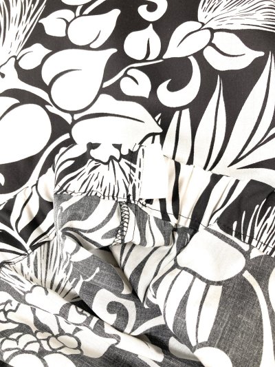 画像3: ハワイアン ファブリック シャーリングテーパードパンツ レフア柄 ブラック