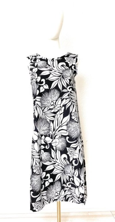 画像2: 肩にもかけられるハワイアン トートバッグ 巾着袋付き レフア柄 ブラッ ク